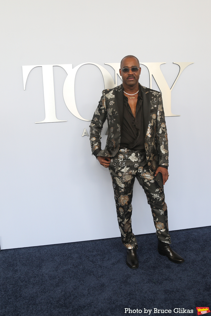 Photos: On the Red Carpet at the 2024 Tony Awards Image