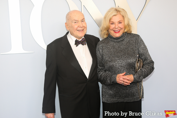 Photos: On the Red Carpet at the 2024 Tony Awards Image