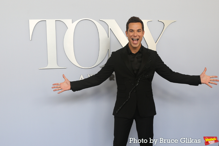 Photos: On the Red Carpet at the 2024 Tony Awards Image