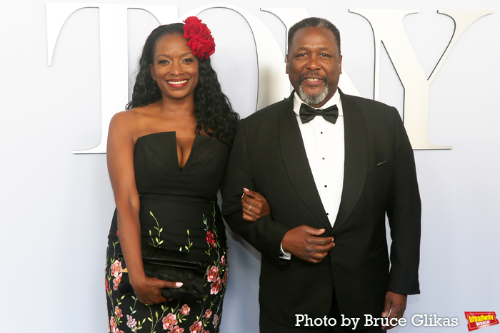 Photos: On the Red Carpet at the 2024 Tony Awards Image