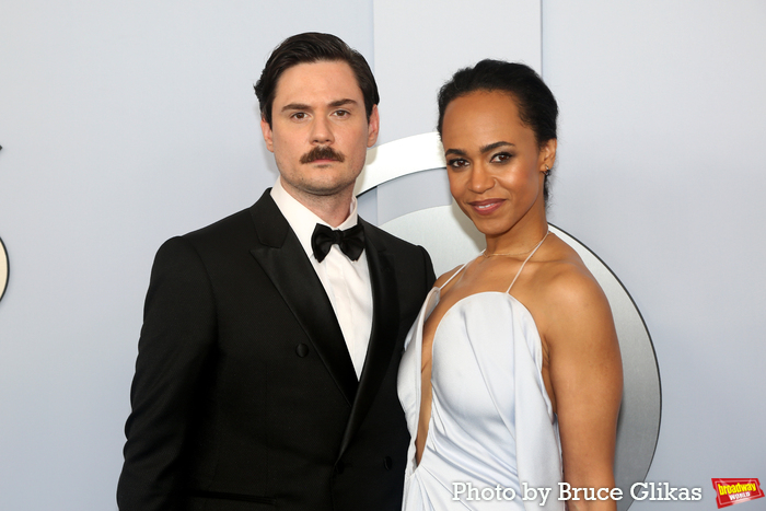 Photos: On the Red Carpet at the 2024 Tony Awards Image
