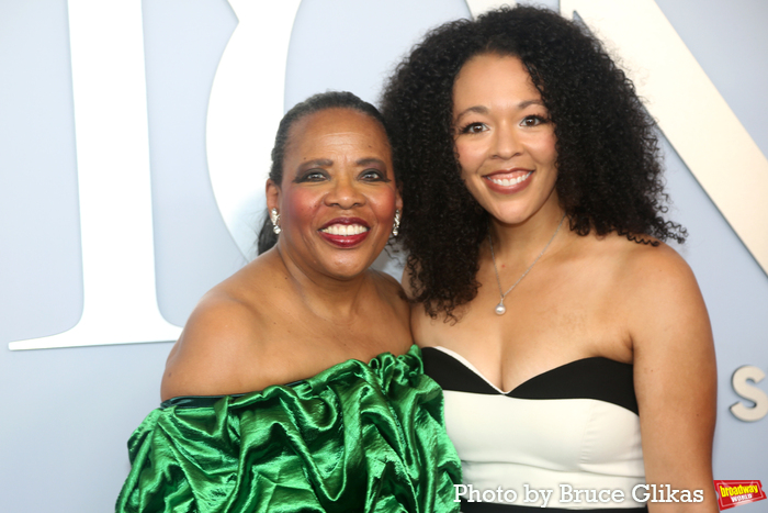 Photos: On the Red Carpet at the 2024 Tony Awards Image