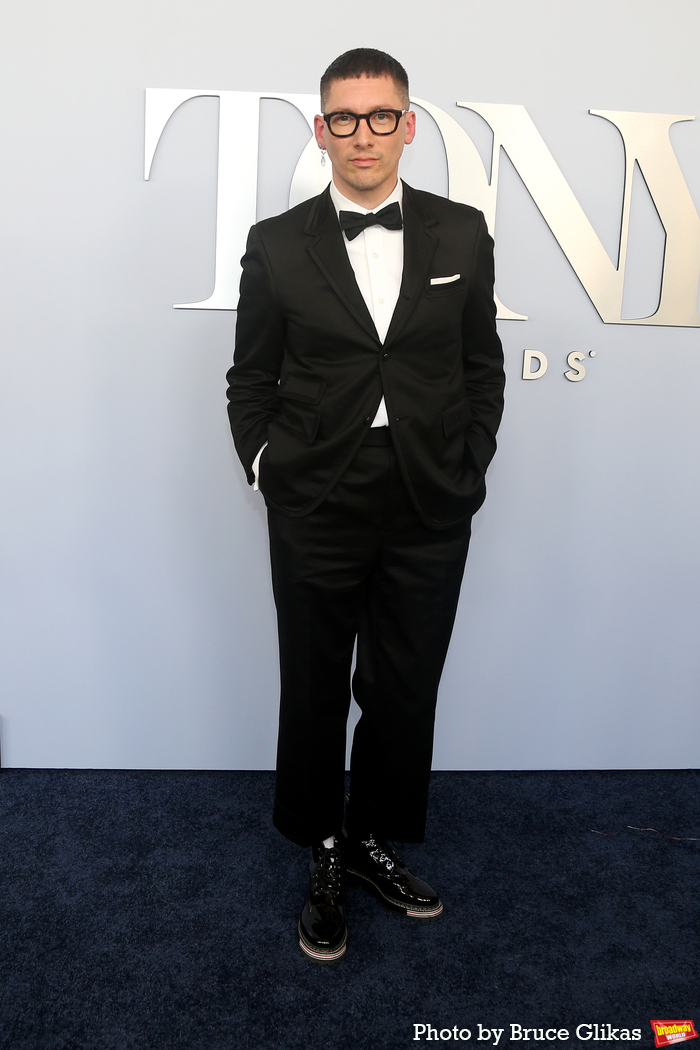 Photos: On the Red Carpet at the 2024 Tony Awards Image