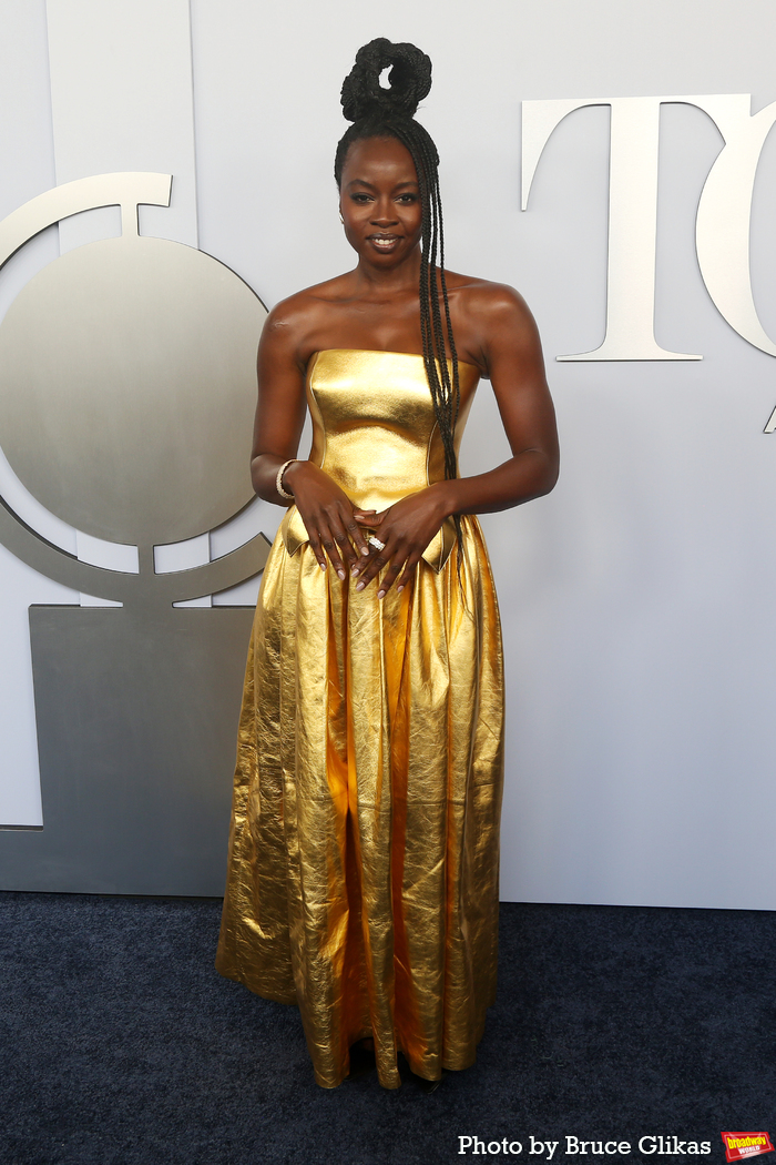 Photos: On the Red Carpet at the 2024 Tony Awards Image