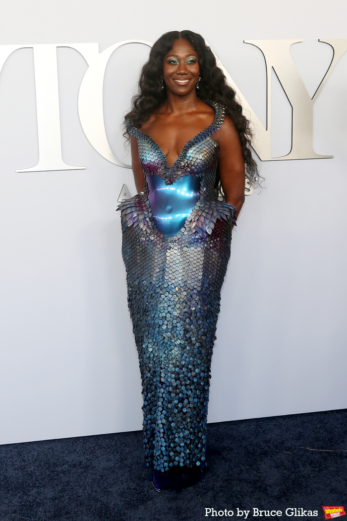 Photos: On the Red Carpet at the 2024 Tony Awards Image