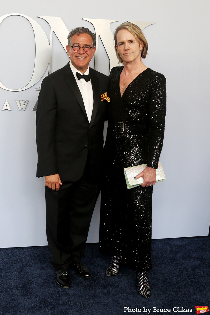 Photos: On the Red Carpet at the 2024 Tony Awards Image