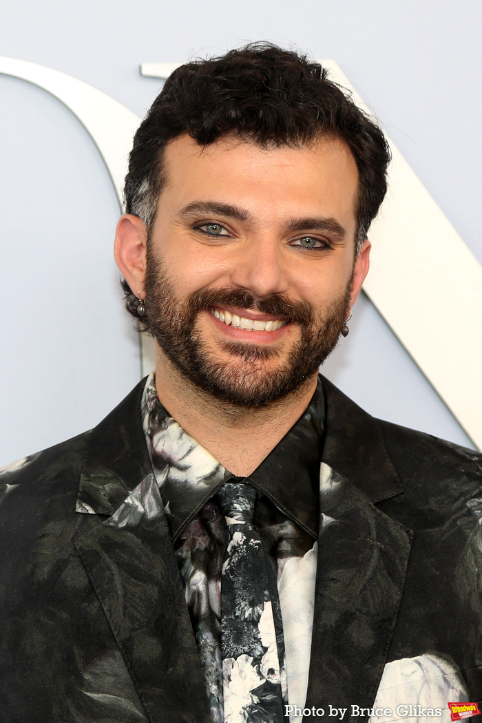 Photos: On the Red Carpet at the 2024 Tony Awards Image