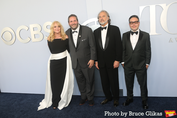 Photos: On the Red Carpet at the 2024 Tony Awards Image