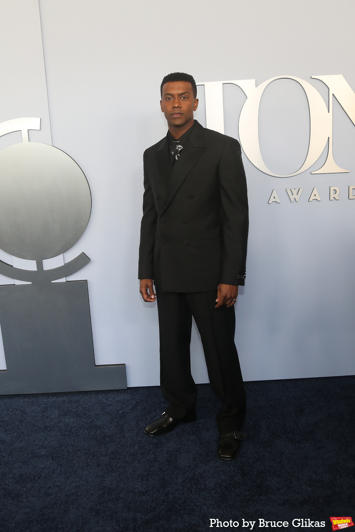 Photos: On the Red Carpet at the 2024 Tony Awards Image
