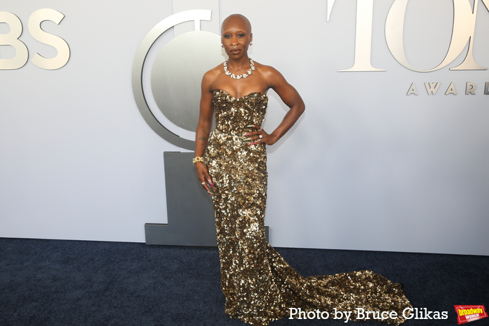 Photos: On the Red Carpet at the 2024 Tony Awards Image