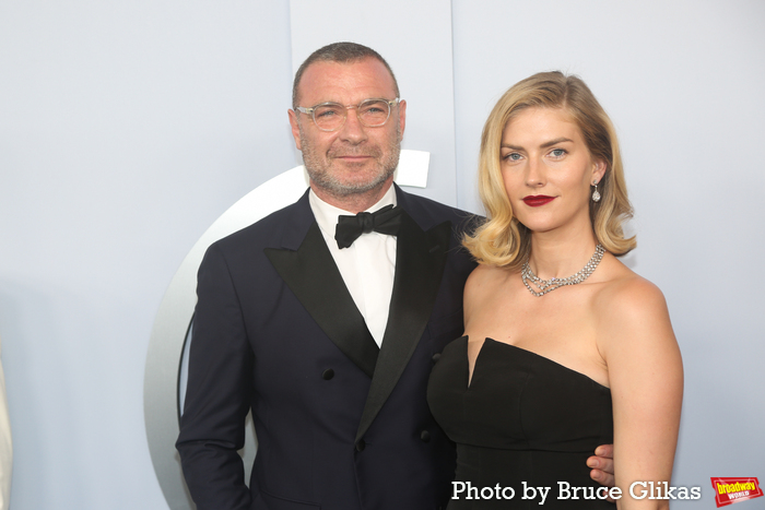Photos: On the Red Carpet at the 2024 Tony Awards Image