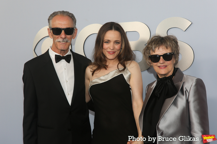Photos: On the Red Carpet at the 2024 Tony Awards Image