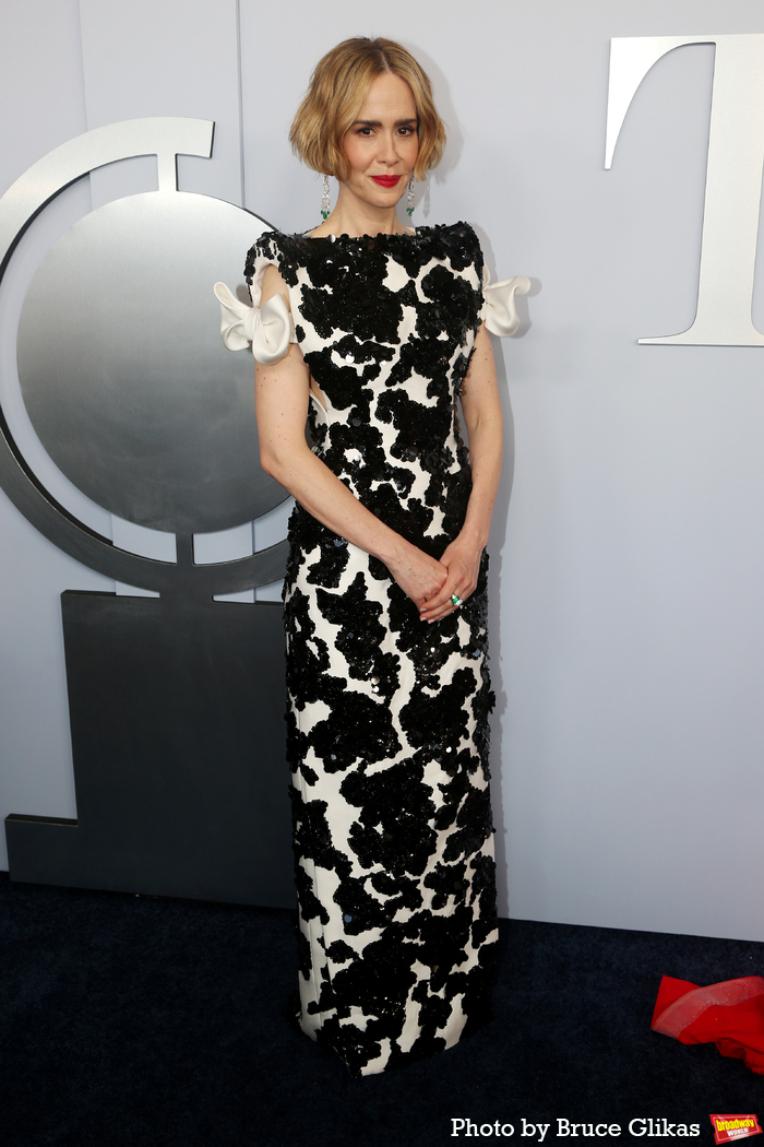 Photos: On the Red Carpet at the 2024 Tony Awards Image