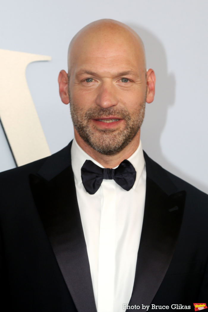 Photos: On the Red Carpet at the 2024 Tony Awards Image