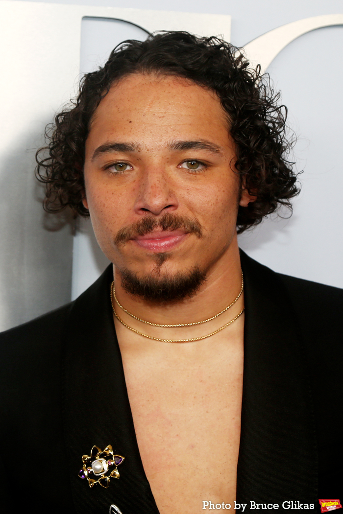 Photos: On the Red Carpet at the 2024 Tony Awards Image