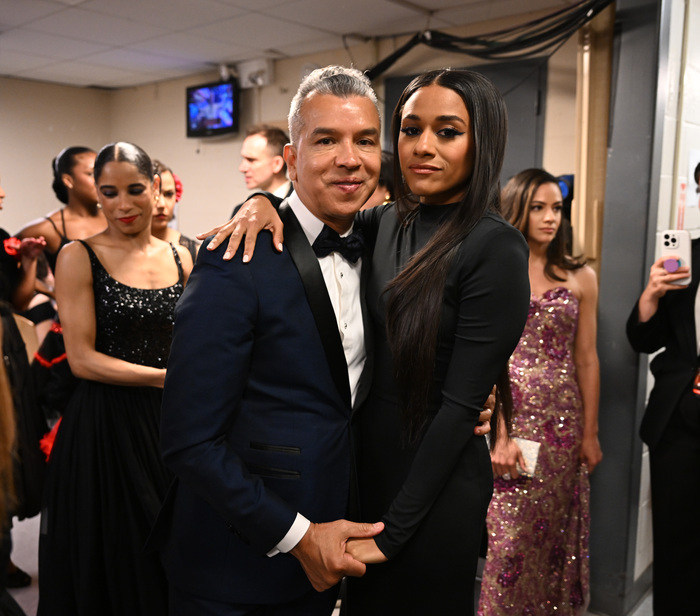 Photos: Go Behind the Scenes of the 2024 Tony Awards Image