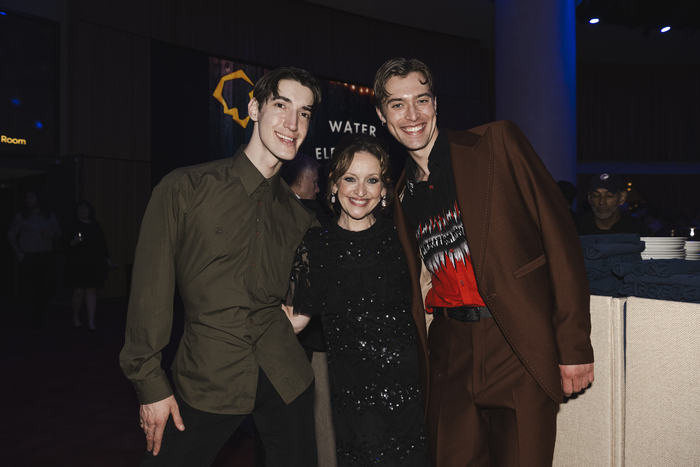 Photos: Go Inside WATER FOR ELEPHANTS' Tony Party Image