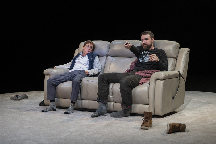 Photos: First Look at Laurie Metcalf and More In LITTLE BEAR RIDGE ROAD World Premiere at Steppenwolf Theatre Company  Image