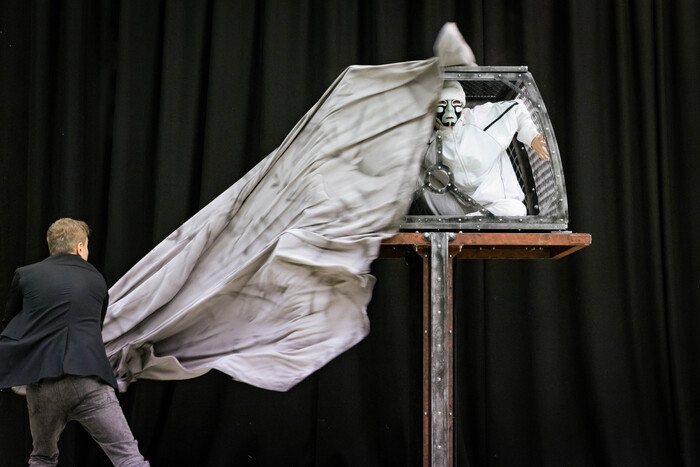 Photos: Inside Rehearsal For PRINCIPLES OF DECEPTION  at Royal and Derngate, Northampton Image