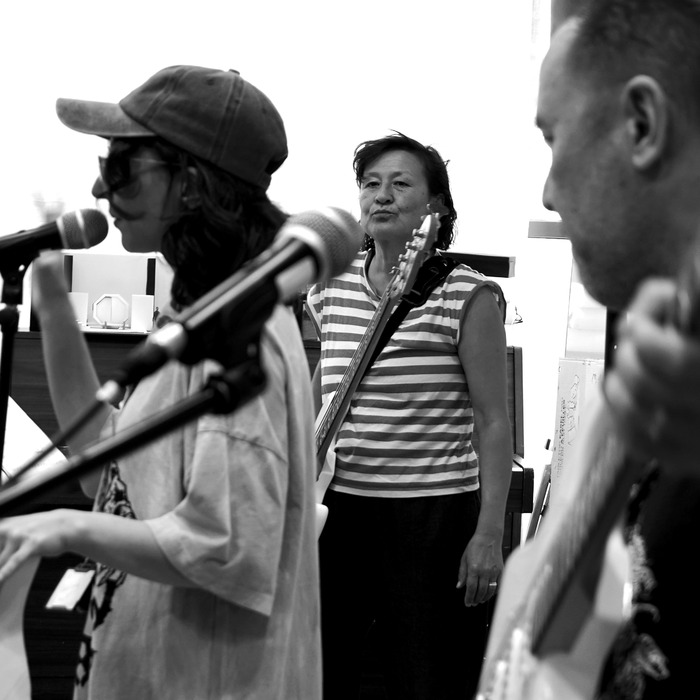 Photos: In Rehearsal for THE DAO OF UNREPRESENTATIVE BRITISH CHINESE EXPERIENCE Image