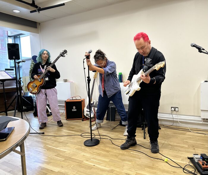 Photos: In Rehearsal for THE DAO OF UNREPRESENTATIVE BRITISH CHINESE EXPERIENCE Image
