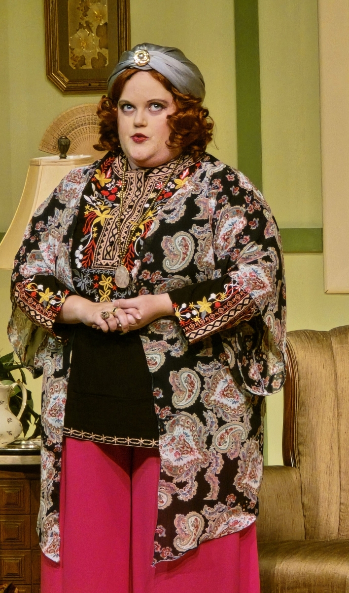 Review: BLITHE SPIRIT at Searcy Summer Dinner Theatre 