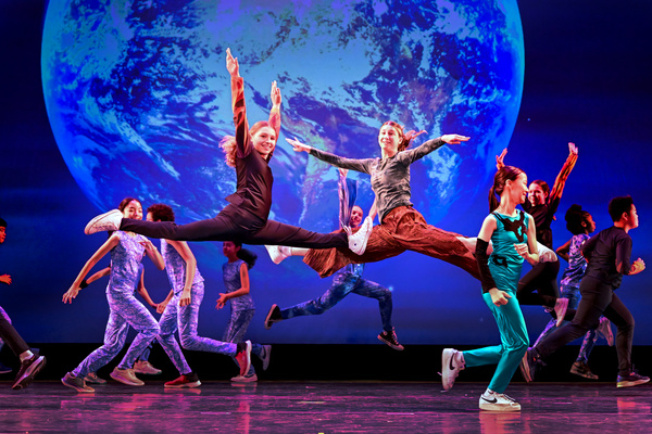 Photos: NYC School Children Perform At National Dance Institute's Event Of The Year EARTH'S SONG 