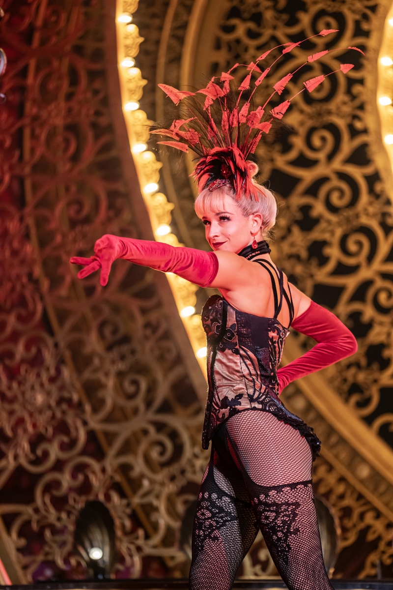 Interview: Austria's AK Naderer Joins MOULIN ROUGE North American Tour 