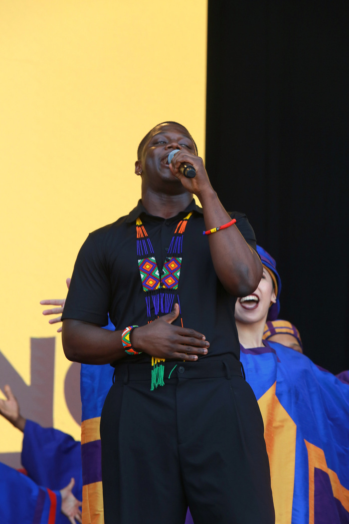 Photos: HADESTOWN, HEATHERS, and More Perform at Day Two of WEST END LIVE Image