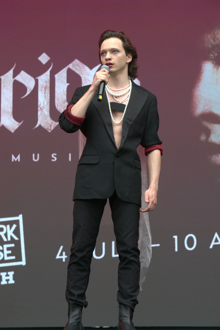 Photos: HADESTOWN, HEATHERS, and More Perform at Day Two of WEST END LIVE Image