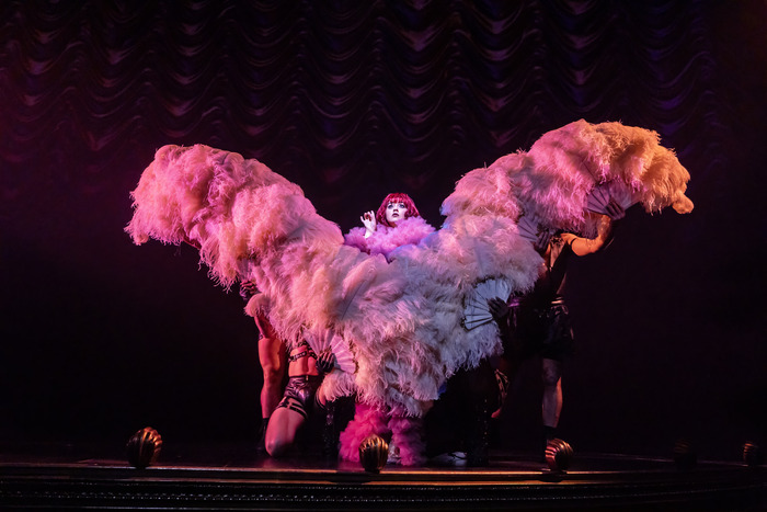 Photos: First Look at Todrick Hall, Jackie Burns, and More in BURLESQUE THE MUSICAL 