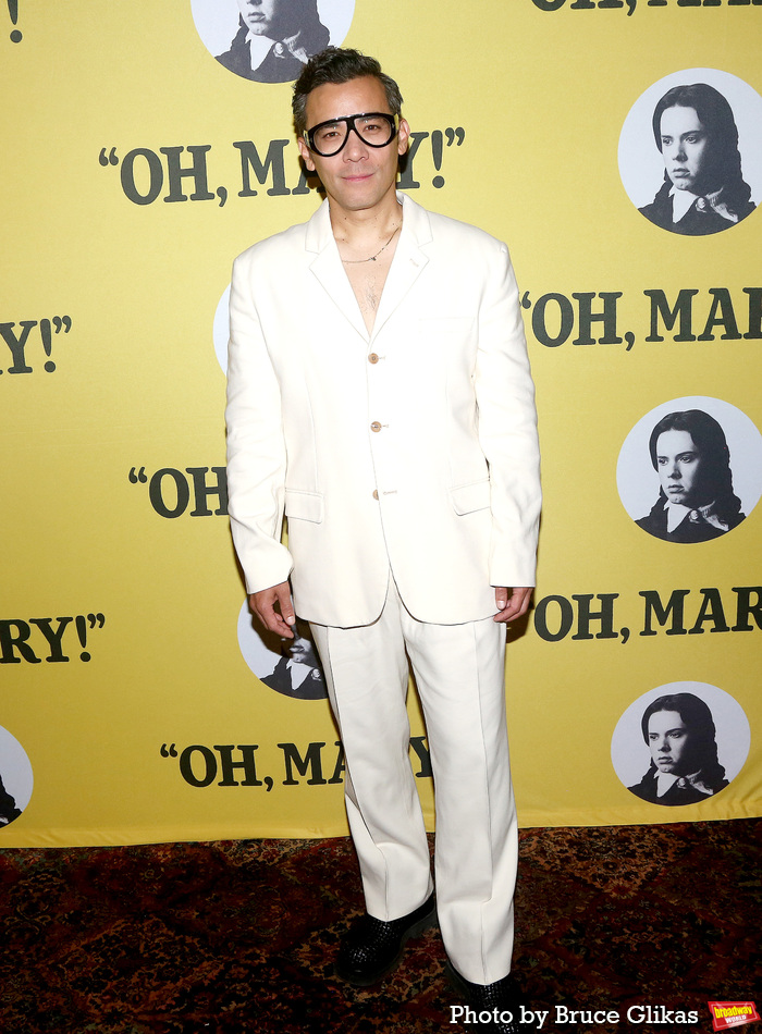 Photos: The Cast of OH, MARY! Meets the Press Image