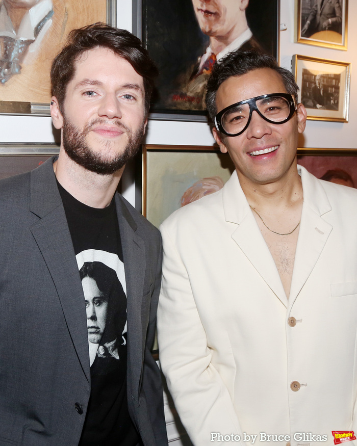 Photos: The Cast of OH, MARY! Meets the Press Image
