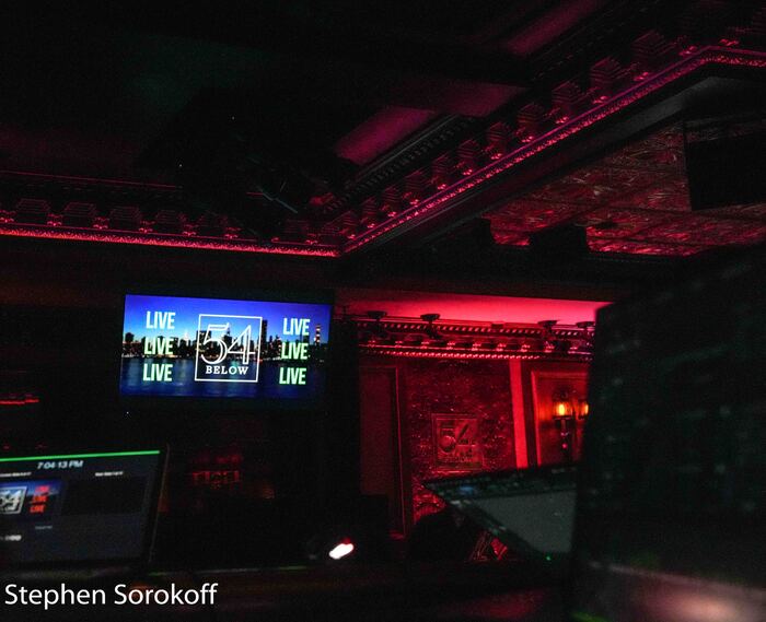 Photos: Linda Eder Continues Run at 54 Below Image