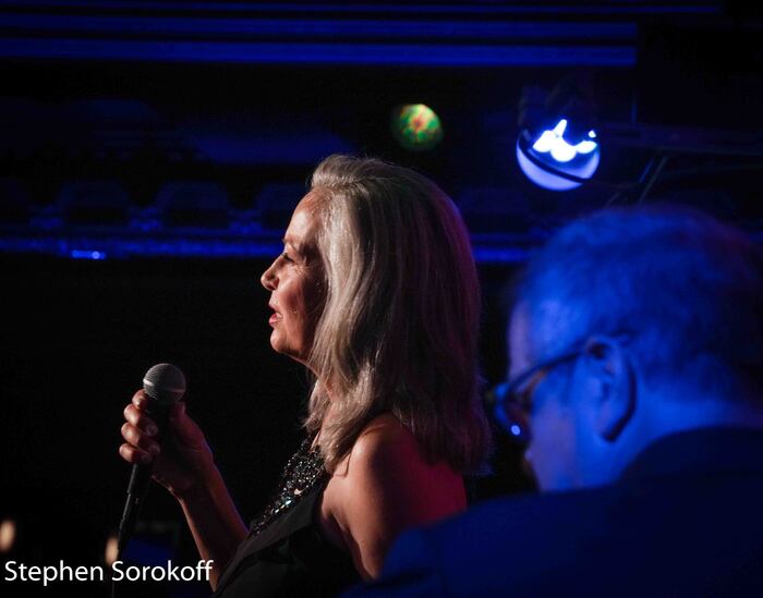 Photos: Linda Eder Continues Run at 54 Below Image