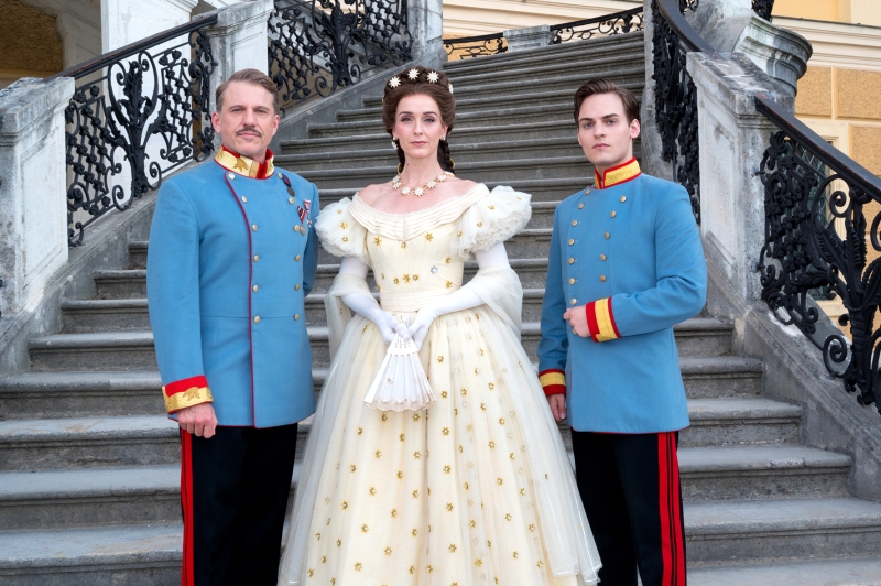 Review: ELISABETH IN CONCERT at Schönbrunn Palace Image