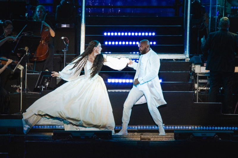 Review: ELISABETH IN CONCERT at Schönbrunn Palace Image
