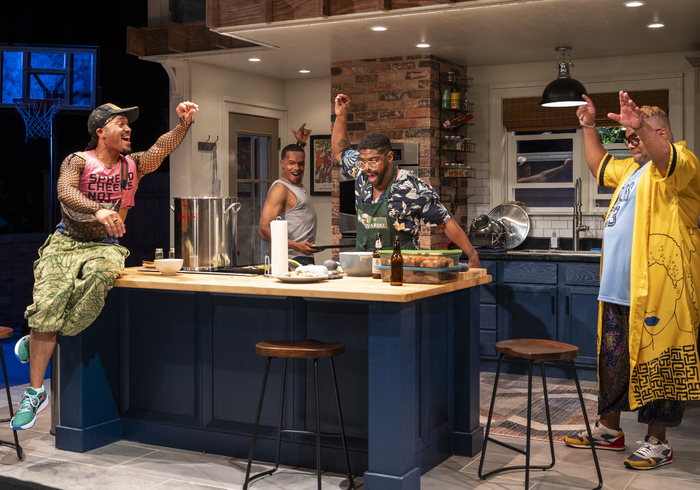 Photos: First Look at THE HOTWING KING at Writers Theatre Image