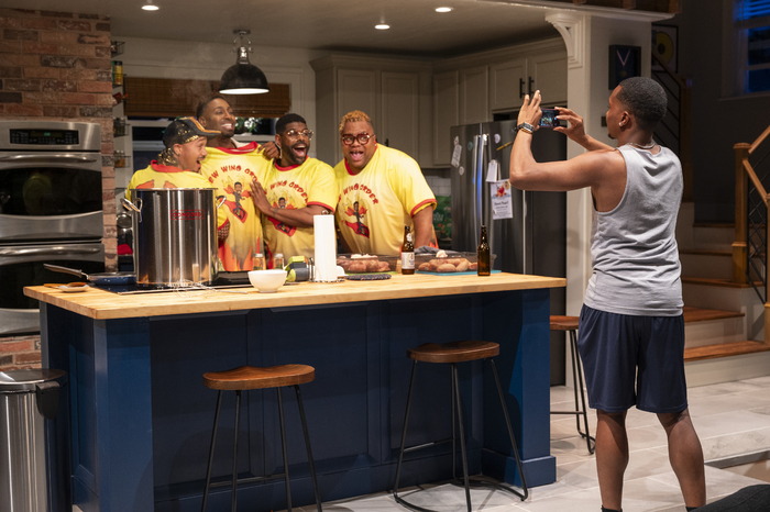 Photos: First Look at THE HOTWING KING at Writers Theatre Image