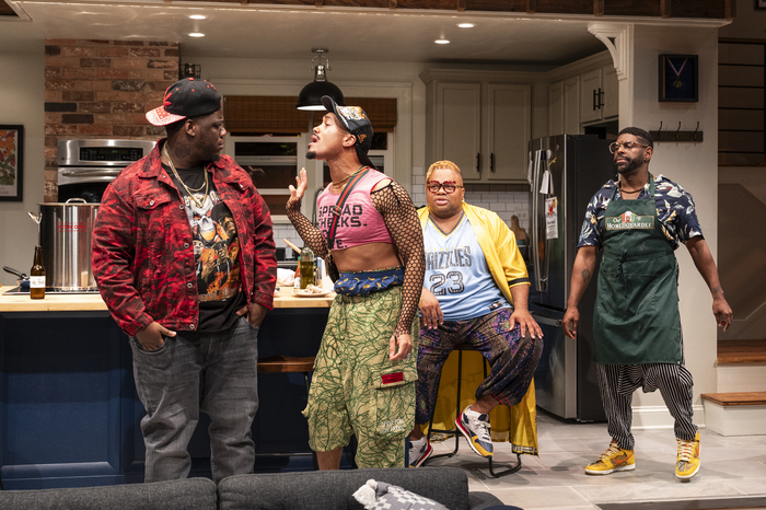 Photos: First Look at THE HOTWING KING at Writers Theatre Image