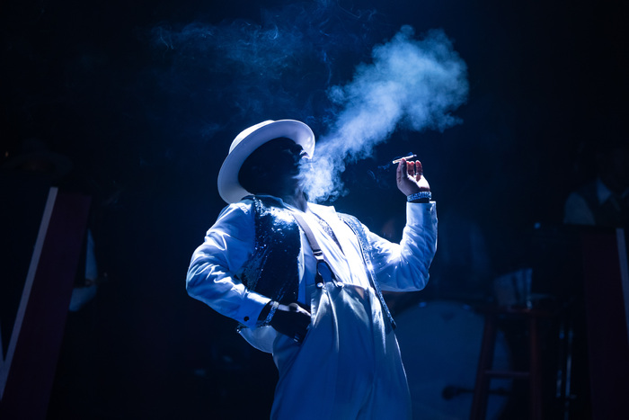 Photos: First Look at Drury Lane Theatre's AIN'T MISBEHAVIN' Image