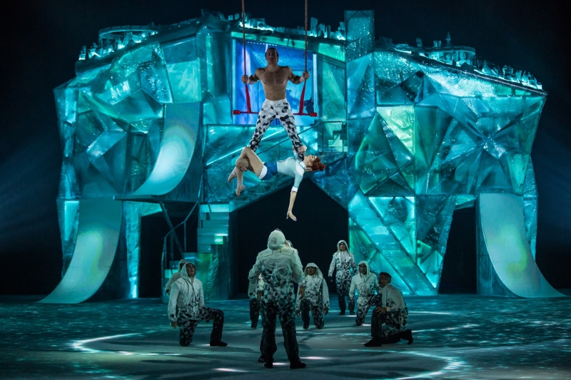 CRYSTAL: CIRQUE DU SOLEIL's First Acrobatic Ice Show Arrives in Sao Paulo 