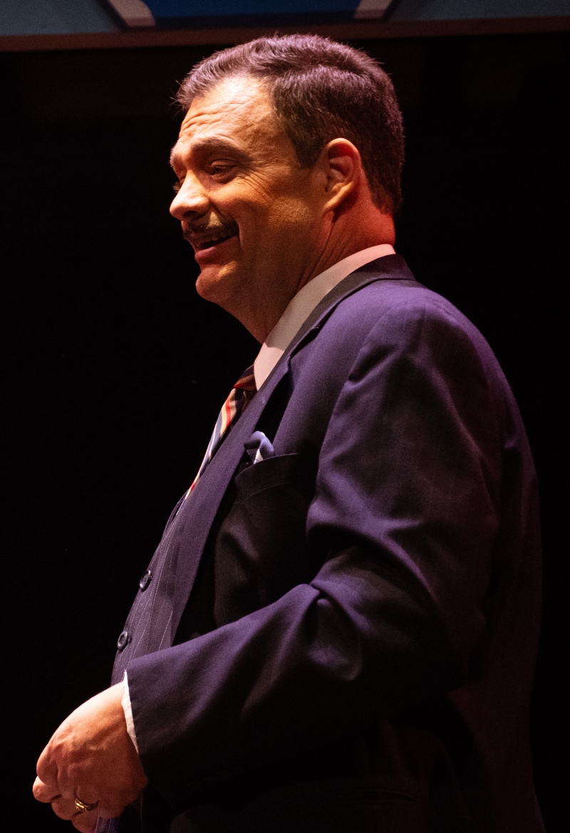 Review: CATCH ME IF YOU CAN at Playhouse On The Square Image