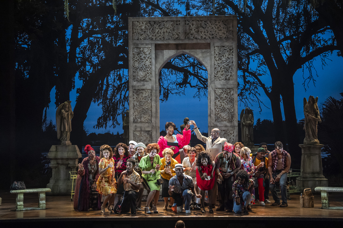 Photos: First Look at MIDNIGHT IN THE GARDEN OF GOOD AND EVIL at Goodman Theatre Image