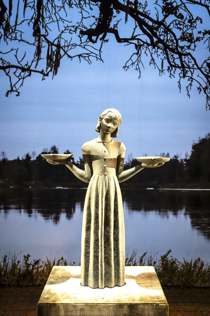 Photos: First Look at MIDNIGHT IN THE GARDEN OF GOOD AND EVIL at Goodman Theatre Image