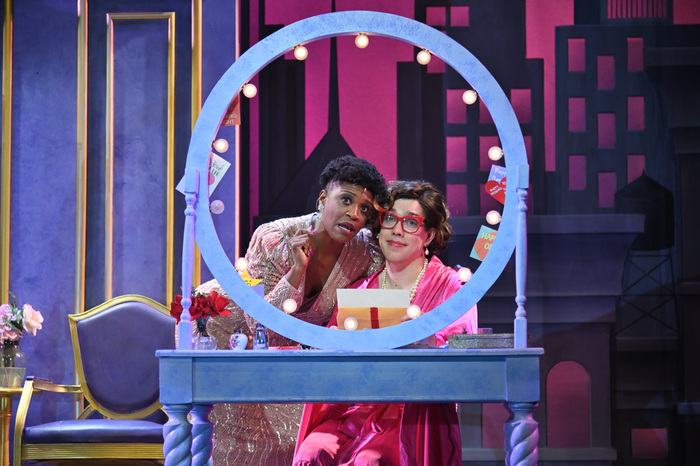 Photos: First Look At TOOTSIE at Theatre By The Sea Image