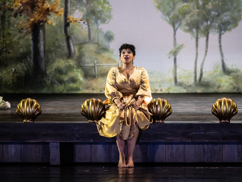 Review: COSÌ FAN TUTTE, Royal Opera House Image