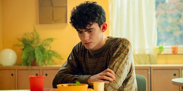 Photos: See Joe Locke in First-Look Images From HEARTSTOPPER Season 3 Image