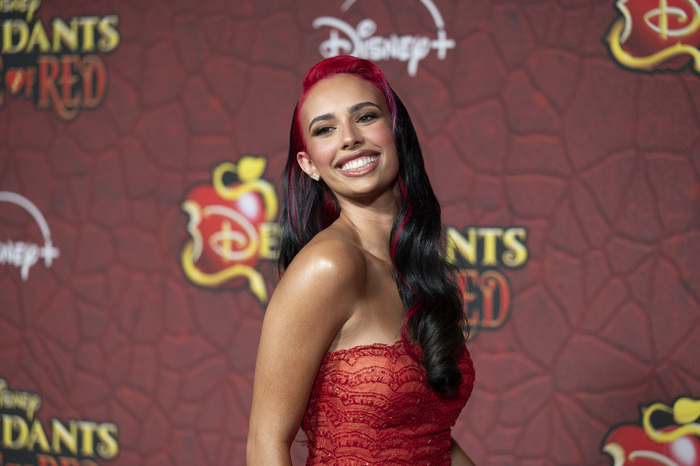 Photos: Brandy, Joshua Colley & More Hit the Red Carpet for DESCENDANTS: THE RISE OF RED Premiere Image
