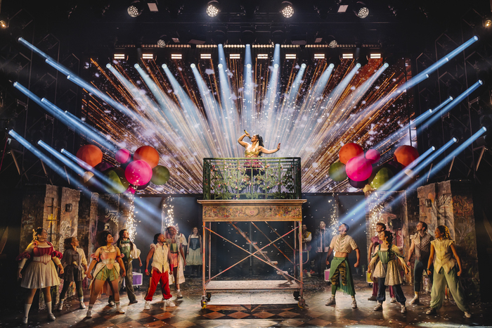 Photos: & JULIET UK and Ireland Tour New Production Shots  Image